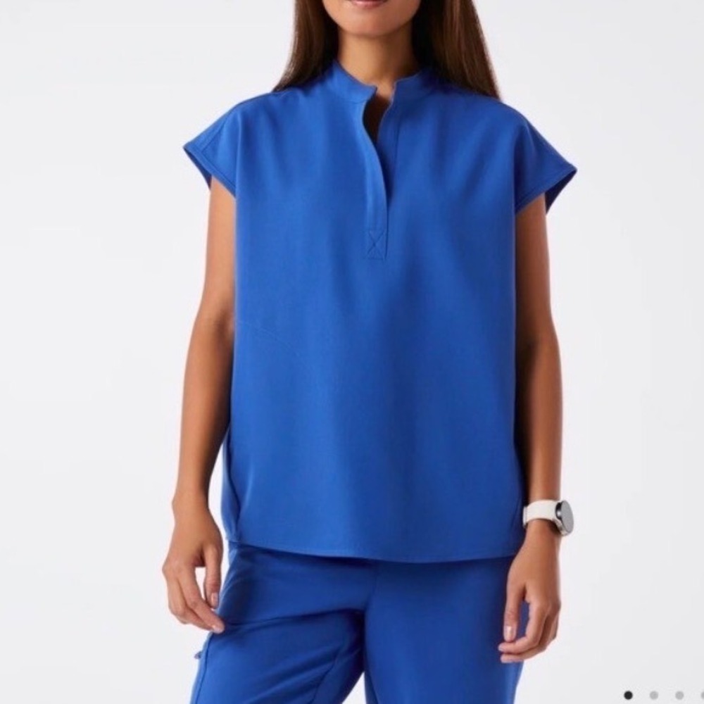 FIGS Rafaela Oversized Scrub Top Royal Blue Technical Collection - Medium